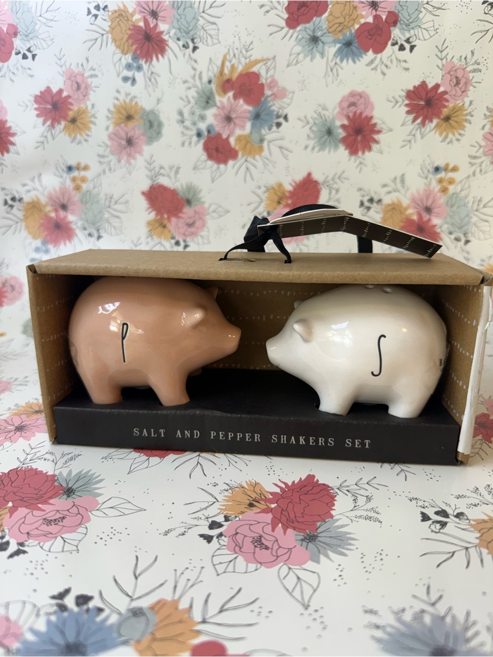 Rae Dunn Pig Salt & Pepper Shaker Set